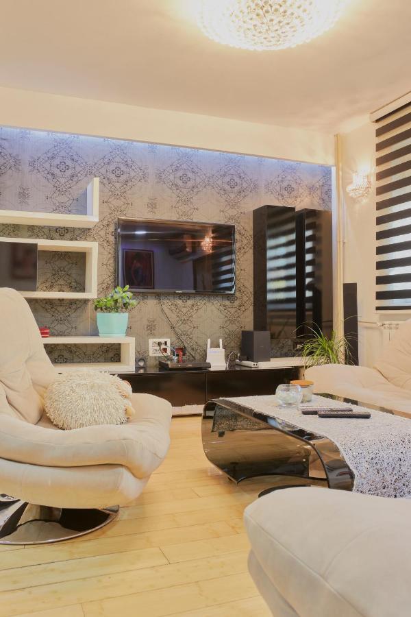 Diamond Butterfly Apartment Скоп'є Екстер'єр фото
