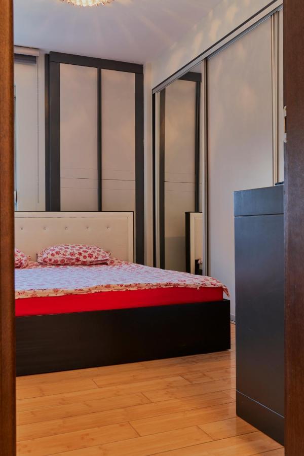 Diamond Butterfly Apartment Скоп'є Екстер'єр фото