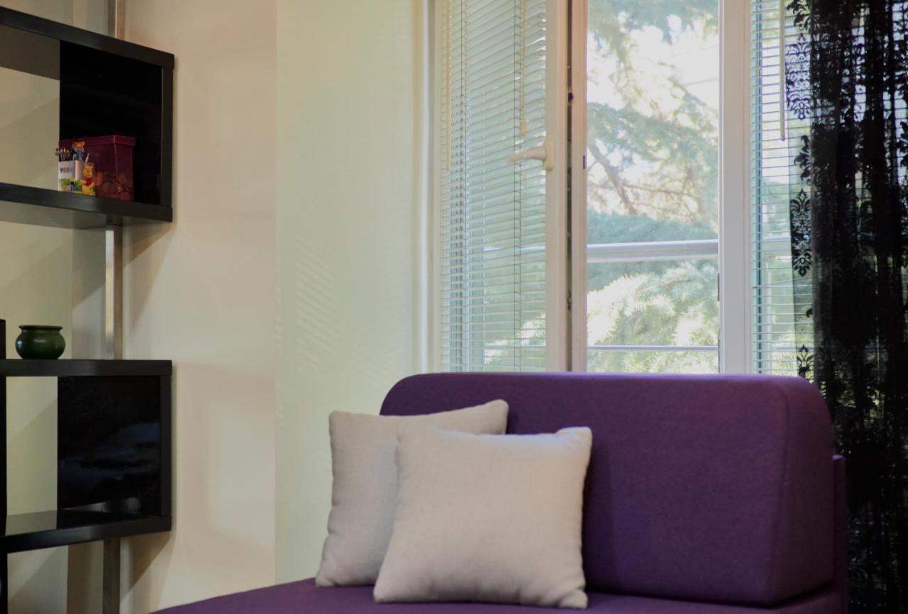 Diamond Butterfly Apartment Скоп'є Екстер'єр фото